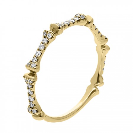 Anillo fancy en oro amarillo con diamantes