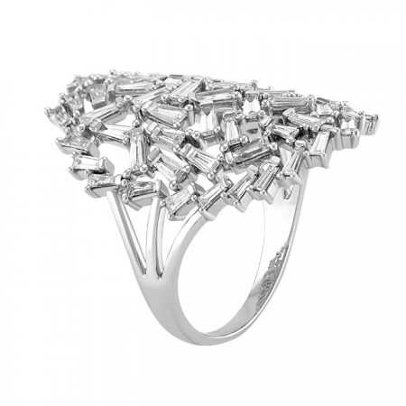 Diamond ring in 14K