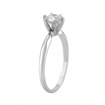 Solitaire diamond ring in 14K